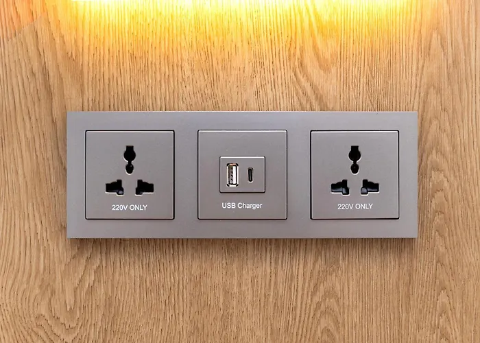 Noc33 Jongno Hotel 2*